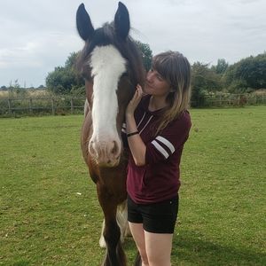 Meet your Posher, Ellie